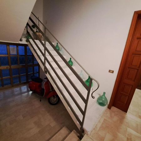 לצ'ה Casa Vacanza Pietro E Nina מראה חיצוני תמונה